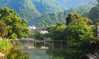 瓷都景德镇位于哪个省 瓷都景德镇位于哪个省境内