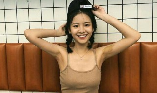 李庚希哪个大学毕业的（李庚希在哪里读大学）