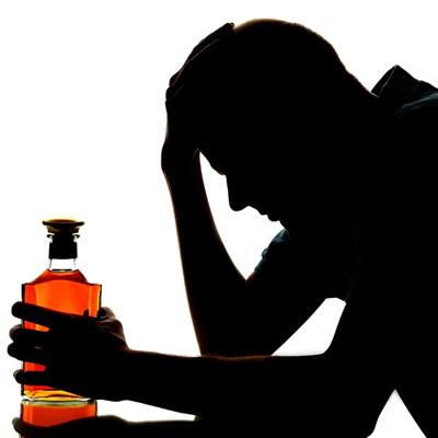 酗酒的危害有哪些 酗酒的危害有哪些方面