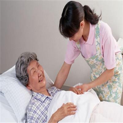 胸腔积液护理是什么（胸腔积液的护理）