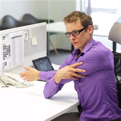 男人脸上长斑的原因是什么 男人脸上长斑的原因是什么引起的