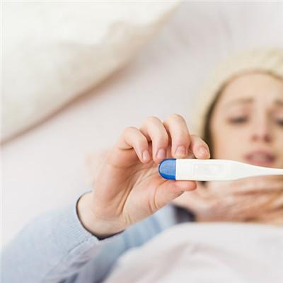 感冒发烧了怎么办 感冒发烧了怎么办如何在家退烧