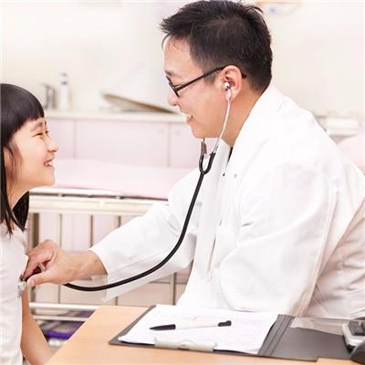气胸是怎么回事 肺部气胸是怎么回事
