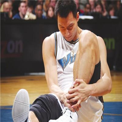 脚腕扭伤肿了怎么办 孩子脚腕扭伤肿了怎么办