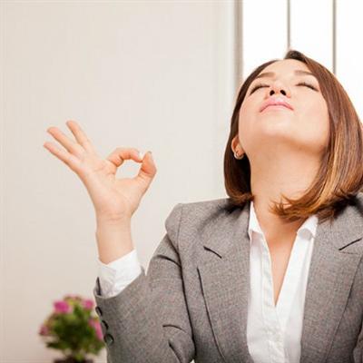 头皮上有小疙瘩怎么办 头皮上有小疙瘩怎么办不疼不痒