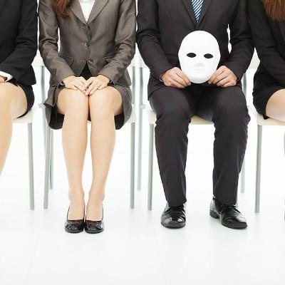 右脚心疼是怎么回事（男士右脚心疼是怎么回事）