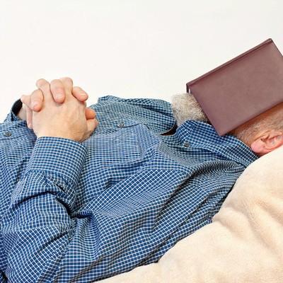 脚脖子肿是怎么回事 脚脖子浮肿是什么原因引起的