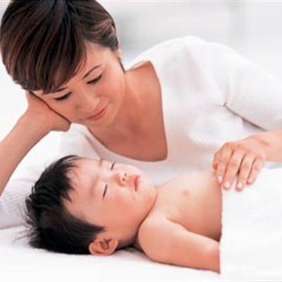 孩子反复发烧怎么办 孩子反复发烧怎么办教你一招快速降温