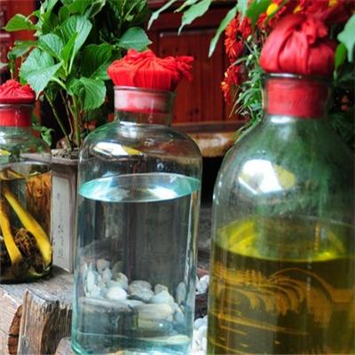 药酒泡多久可以喝（药酒泡多久可以喝下去）