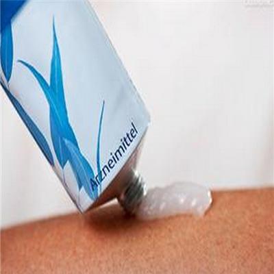 治湿疹的药膏有哪些（小孩治湿疹的药膏有哪些）