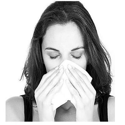 过敏性鼻炎吃什么药（过敏性鼻炎吃什么药最好效果）