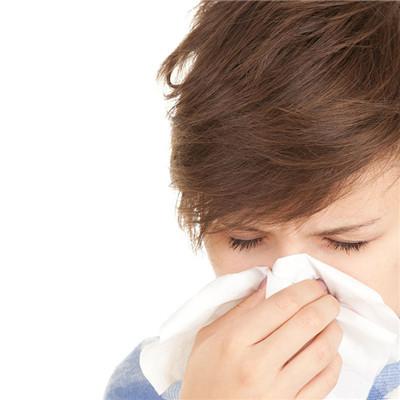 感冒了流鼻涕吃什么好的快（感冒流鼻涕吃什么好的快偏方大全）