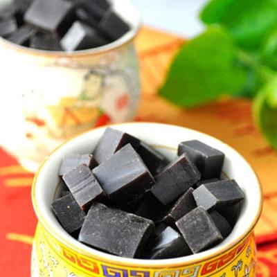 胶治高血压可以么（蜂胶可以治高血压吗）