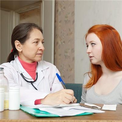 上吐下泻胃胀怎么办（腹胀上吐下泻怎么办）