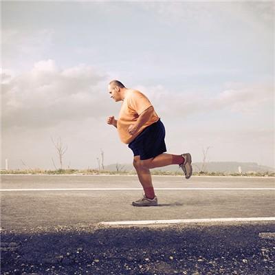 咽喉痛颈椎痛头痛怎么办（咽喉痛颈椎痛头痛怎么办呢）