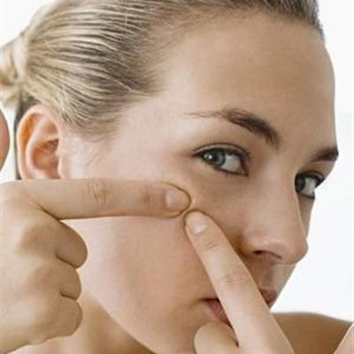 点痣后多久可以洗脸（点痣笔点痣后多久可以洗脸）