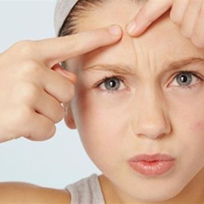 去痘坑激光手术有什么副作用 做激光祛痘坑手术有什么危害