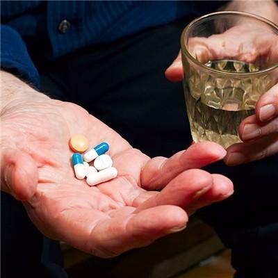 中度高血压吃什么药 中度高血压吃什么药能降血压