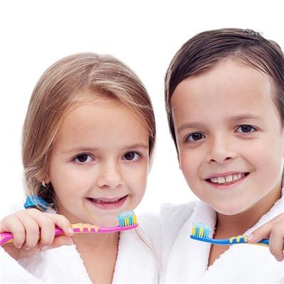 牙龈萎缩怎么治疗（牙龈萎缩怎么治疗恢复正常吗）