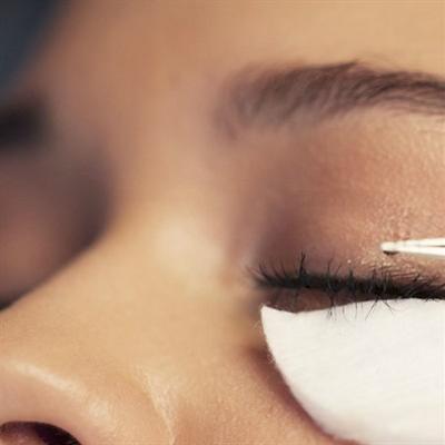 黑眼圈是肾虚吗（男生黑眼圈是肾虚吗）