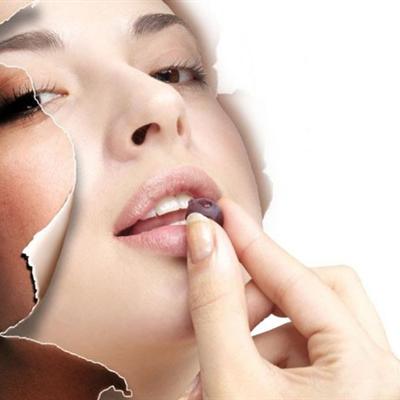 眼角旁边长斑怎么回事（眼角旁边长斑怎么办）