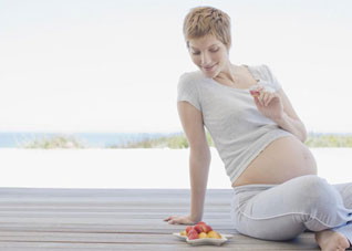 预防孕期感冒的中医疗法（中医治疗孕妇感冒的方法）