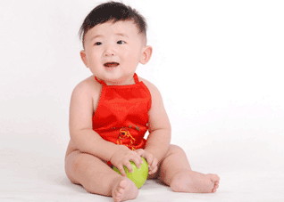 别让鞭炮声影响新生宝宝听力 鞭炮对宝宝听力有影响