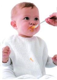 宝宝补钙需要注意什么（宝宝补钙需要注意什么饮食）