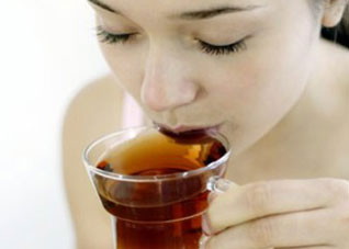 技巧：炎热夏日如何应对真假中暑（怎样假装中暑）