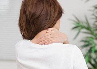 夏季养生：如何防止落枕（怎么样防止落枕）