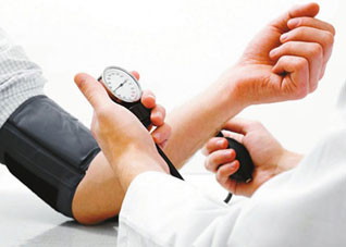 高血压该吃些什么（高血压该吃些什么类的钙片）