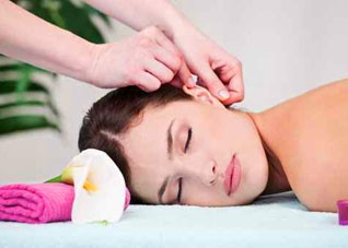 按摩可以预防晕车呕吐（按摩哪里防止晕车）