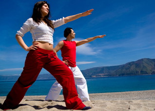 早起后可以做哪些简单减肥操（早上做操可以减肥吗）