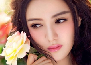 隆鼻的后遗症有哪些（隆鼻的后遗症有哪些危害）