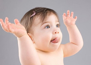 如何增加孩子对辅食的兴趣（怎么培养宝宝吃辅食的兴趣）