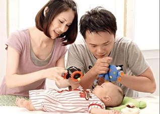 如何处理小儿发烧，给妈妈们支招儿 小儿发烧咋处理