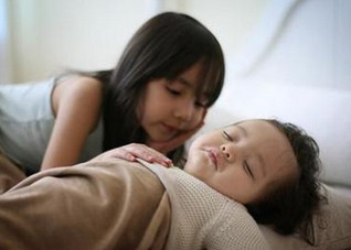 小儿肺炎会引起哪些并发症 小儿肺炎会引起哪些并发症状