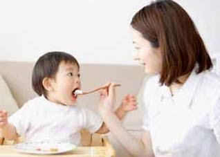 宝宝长牙需要辅食帮助（宝宝长牙是不是就可以添加辅食了）