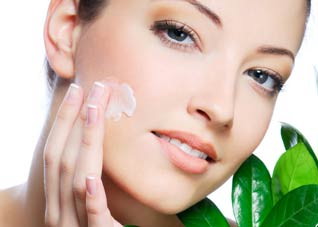 令你真正变白的保养秘密（皮肤保养变白）