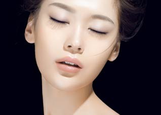 网友经验告诉你该如何给肌肤美白（如何让皮肤美白）