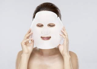 三个美白小妙招让你拥有白皙肌肤（皮肤美白的4个小技巧）