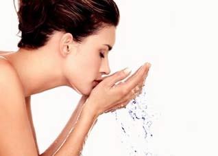 七个方法帮你轻松美白肌肤（怎么可以美白肌肤）