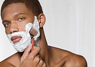 剃须误区有损面部肌肤健康 剃须误区有损面部肌肤健康吗