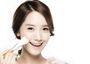 面子问题很重要化妆品该保存多久 化妆品需要冷藏保存吗