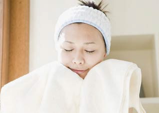 熬夜肌如何护理才能依然光彩迷人（熬夜如何护理皮肤）