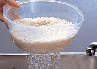 美白达人教你美白保湿肌肤的妙招 怎么美白保湿