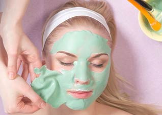 走出面膜误区 面膜的正确