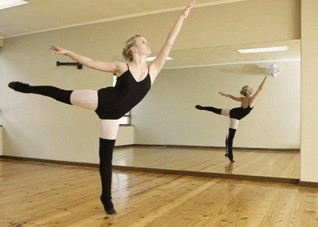 脂塑身形试试芭蕾舞减肥操 魅力芭蕾塑形操,每天10分钟,无需暴汗也能优雅速瘦