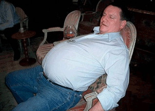 六招助啤酒肚男士快速减肥 啤酒肚快速减肥方法