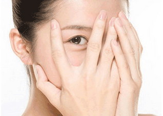 换季护肤四大误区需要重视（换季护肤注意什么）